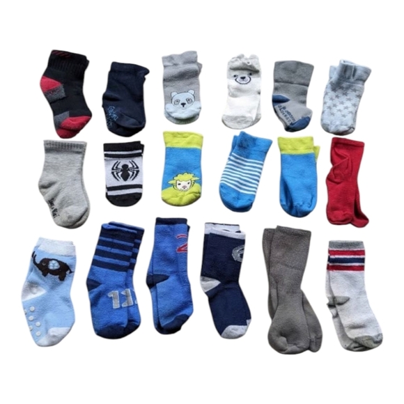 Bundle Of Baby Boy Clothes 12m, 12-18m Various Brands - Picture 8 of 9